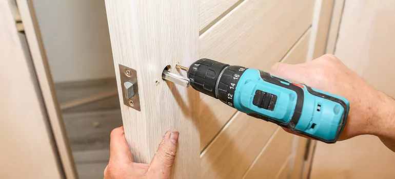 Old Door Knob Repair in Palm Bay, FL